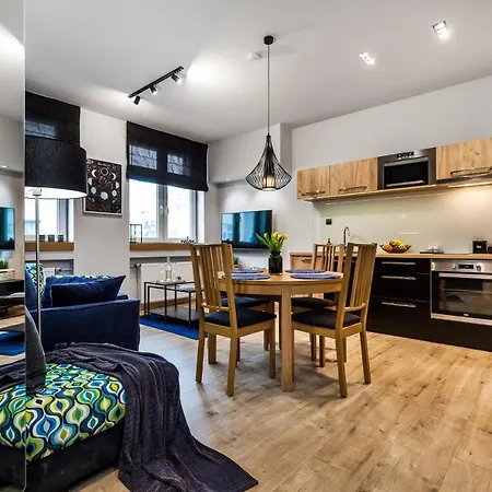 Apartment Black&white