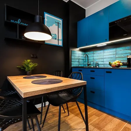 Black&white Free Parking Apartment Gdynia