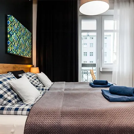 Black&white Free Parking Apartment *