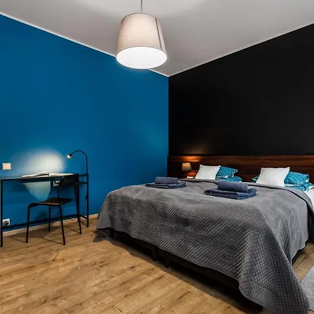 Black&white Free Parking Gdynia