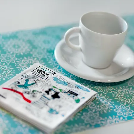 Black&white Free Parking