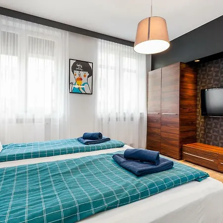 Apartment Black&white Free Parking Gdynia