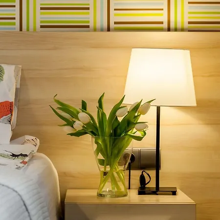 Black&white Free Parking *