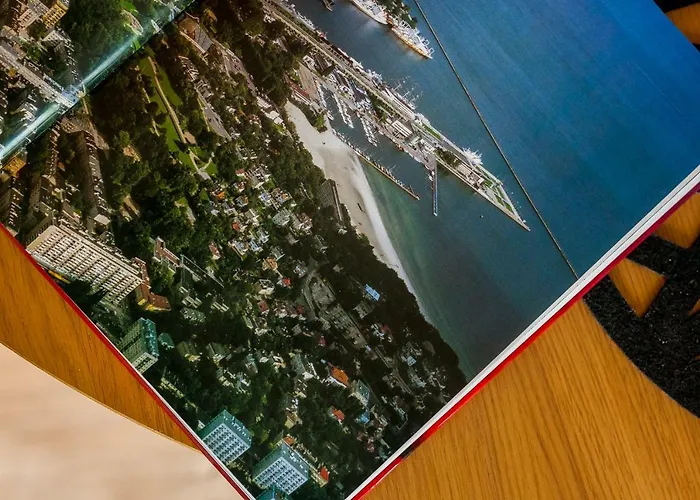 Black&white Apartment